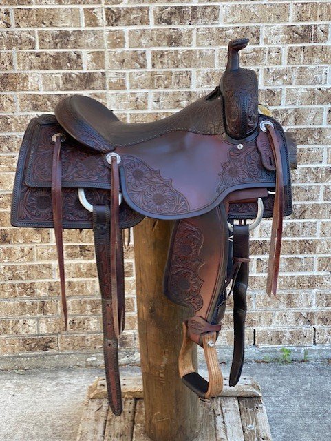 Saddle House Custom Cowhorse