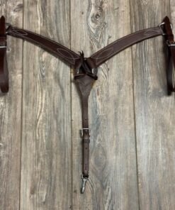 Dennis Moreland Breastcollar