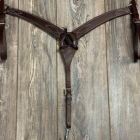 Dennis Moreland Breastcollar